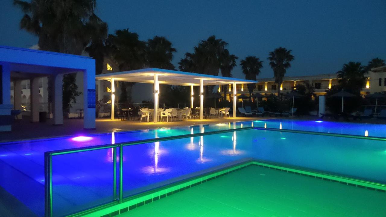 Cosmopolitan Hotel Dış mekan fotoğraf